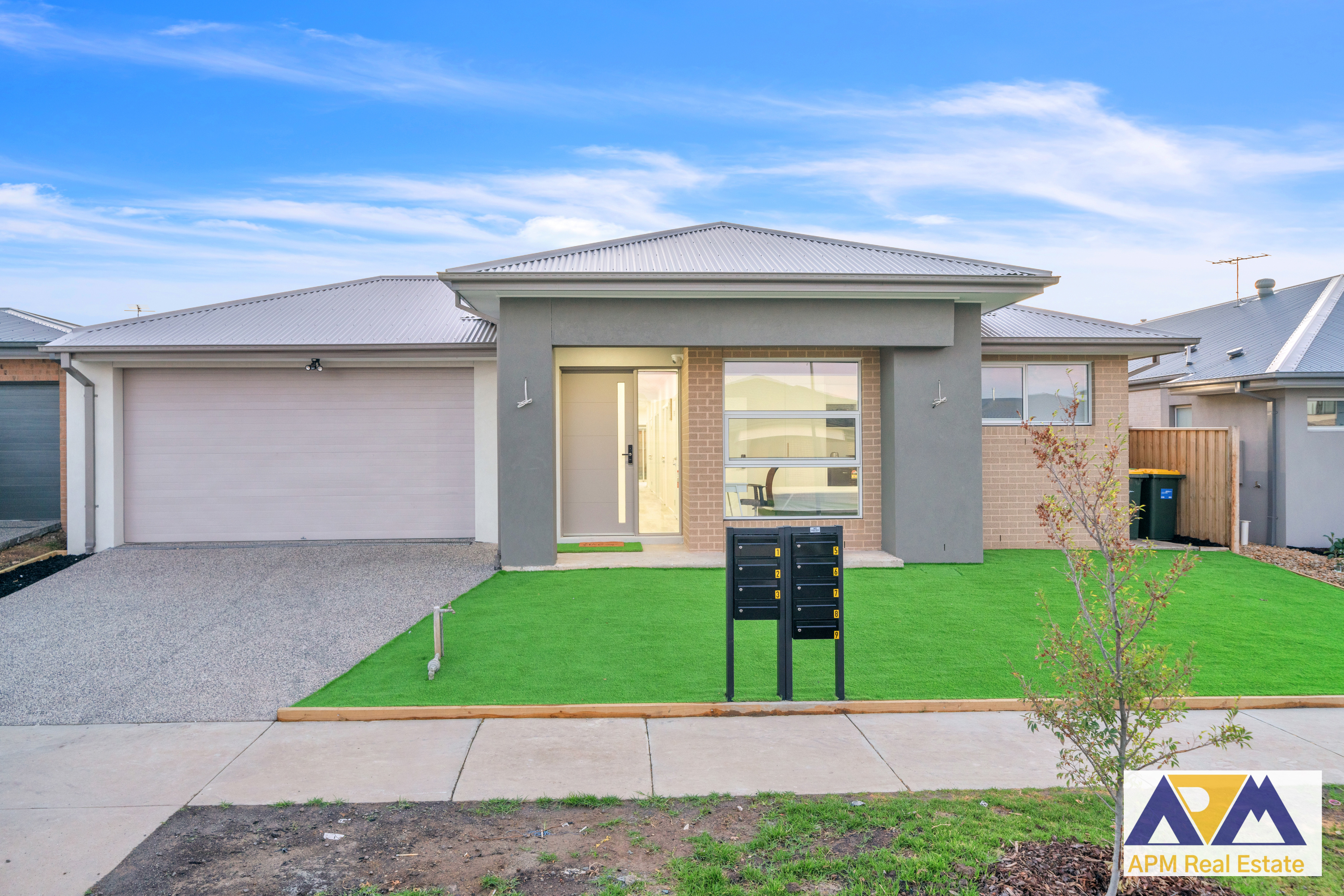 9 Bedroom Rooming House Waurn Ponds - Photo 2